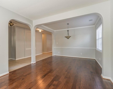 5511 Wild Milberry Drive - Photo Thumbnail 4