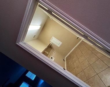 23706 Red Glade Court - Photo Thumbnail 15