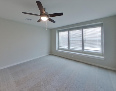 22616 Terrazzo Drive - Photo Thumbnail 5