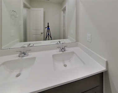 22616 Terrazzo Drive - Photo Thumbnail 14
