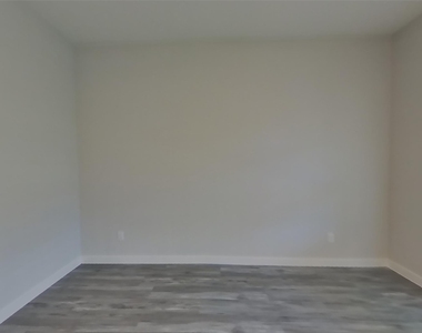 22616 Terrazzo Drive - Photo Thumbnail 2