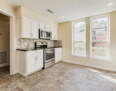15169 Kimberley Court - Photo Thumbnail 3