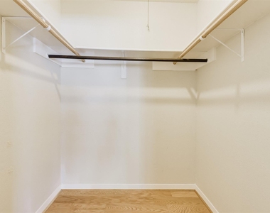 15169 Kimberley Court - Photo Thumbnail 13