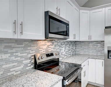 11923 Nelwood - Photo Thumbnail 6