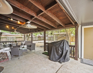 15831 Ridge Park Drive - Photo Thumbnail 18