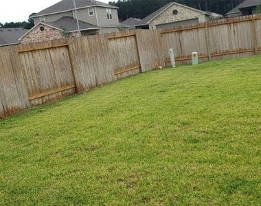 302 Bandit Cove Ct, Magnolia Texas 77354 Court - Photo Thumbnail 8