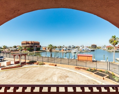 411 Sailfish Street - Photo Thumbnail 35