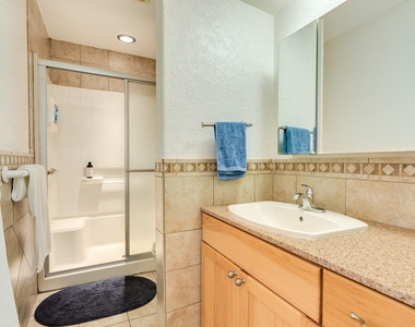 411 Sailfish Street - Photo Thumbnail 16