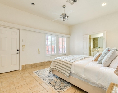 411 Sailfish Street - Photo Thumbnail 17