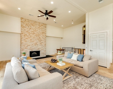 411 Sailfish Street - Photo Thumbnail 6