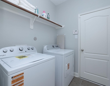 19 Canterborough Place - Photo Thumbnail 15