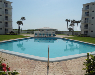 4000 Ocean Beach Boulevard - Photo Thumbnail 17