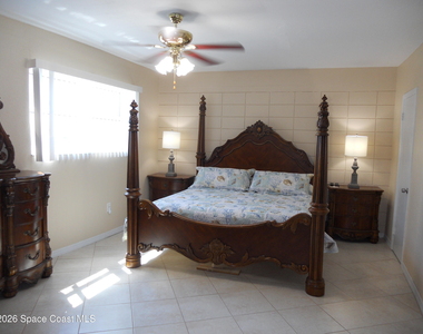 4000 Ocean Beach Boulevard - Photo Thumbnail 10