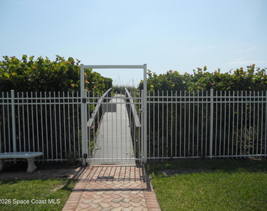 4000 Ocean Beach Boulevard - Photo Thumbnail 3