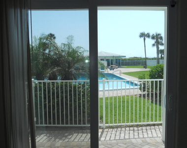4000 Ocean Beach Boulevard - Photo Thumbnail 14