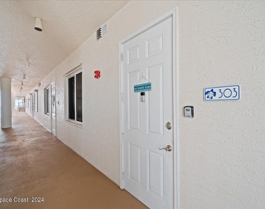 601 N Miramar Avenue - Photo Thumbnail 3