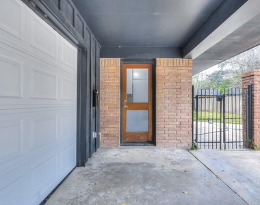 9006 Dunlap Street - Photo Thumbnail 1