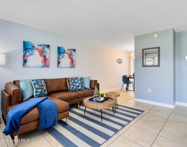 1031 Park Drive - Photo Thumbnail 2