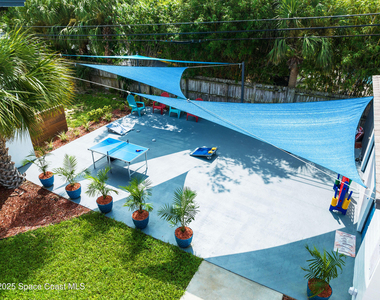 1031 Park Drive - Photo Thumbnail 24