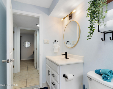 1031 Park Drive - Photo Thumbnail 14