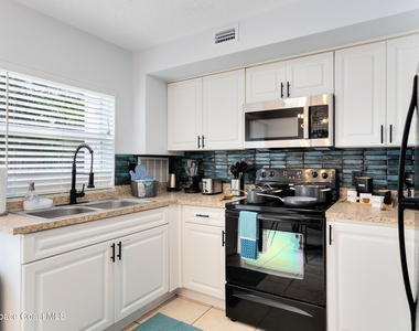 1031 Park Drive - Photo Thumbnail 5