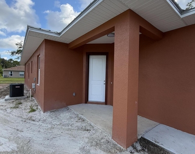 1677 Javier Street Se - Photo Thumbnail 1