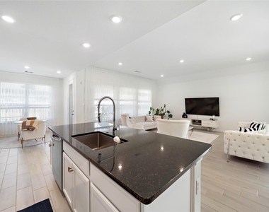2239 Ginger Trail Lane - Photo Thumbnail 20