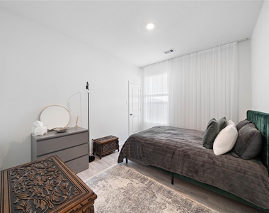 2239 Ginger Trail Lane - Photo Thumbnail 10