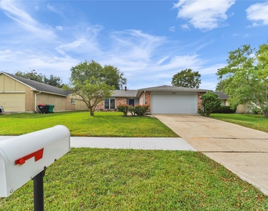 6630 Tara Drive - Photo Thumbnail 1
