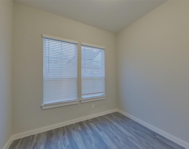 22628 Terrazzo Drive - Photo Thumbnail 8