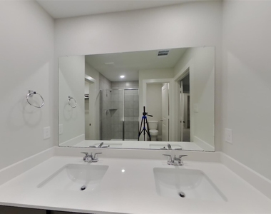 22628 Terrazzo Drive - Photo Thumbnail 6