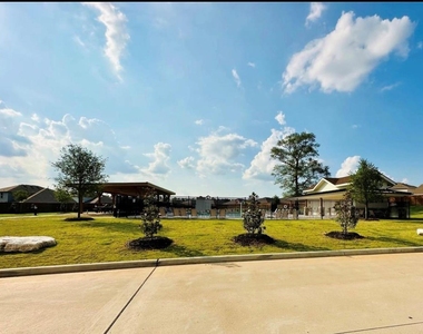 40643 Creekside Bluff Trail - Photo Thumbnail 39
