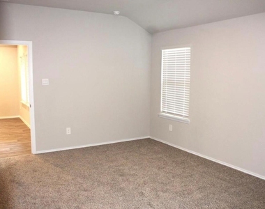 40643 Creekside Bluff Trail - Photo Thumbnail 27