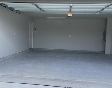 40643 Creekside Bluff Trail - Photo Thumbnail 34