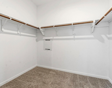 1376 Grays Gully - Photo Thumbnail 22