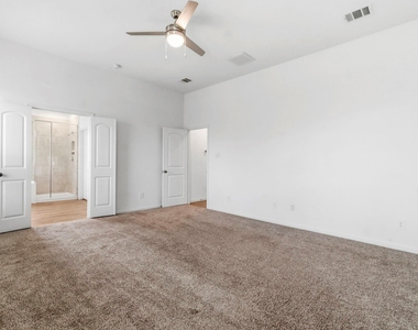 1376 Grays Gully - Photo Thumbnail 16