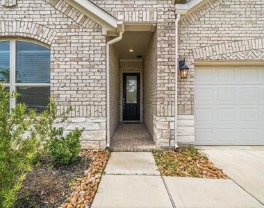 1376 Grays Gully - Photo Thumbnail 1