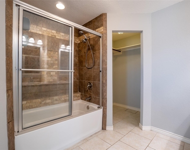 140 Lakewood Drive - Photo Thumbnail 23