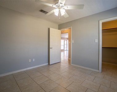 140 Lakewood Drive - Photo Thumbnail 33