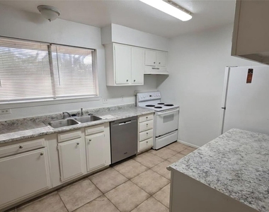 5150 Prairie Ridge Road - Photo Thumbnail 5