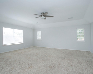10314 Cliff Haven Court - Photo Thumbnail 24