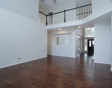 10314 Cliff Haven Court - Photo Thumbnail 10