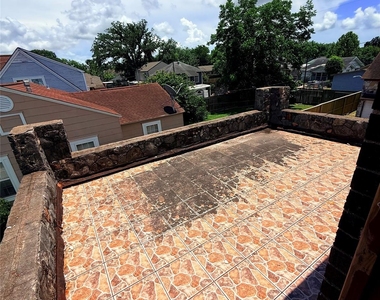 3417 Wisconsin Street - Photo Thumbnail 6
