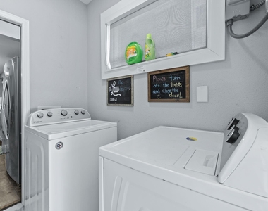 412 Drew Street - Photo Thumbnail 21