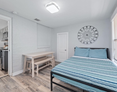 412 Drew Street - Photo Thumbnail 9