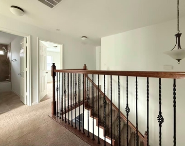 2814 Ridgeglen Lane - Photo Thumbnail 22