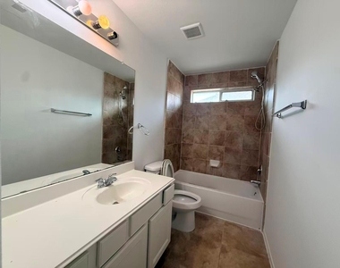 2814 Ridgeglen Lane - Photo Thumbnail 26