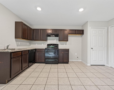 14774 Bowie Lane - Photo Thumbnail 14