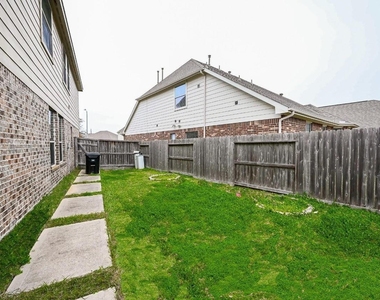 23919 Villa Lisa Drive - Photo Thumbnail 33