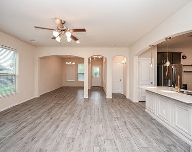 23919 Villa Lisa Drive - Photo Thumbnail 5